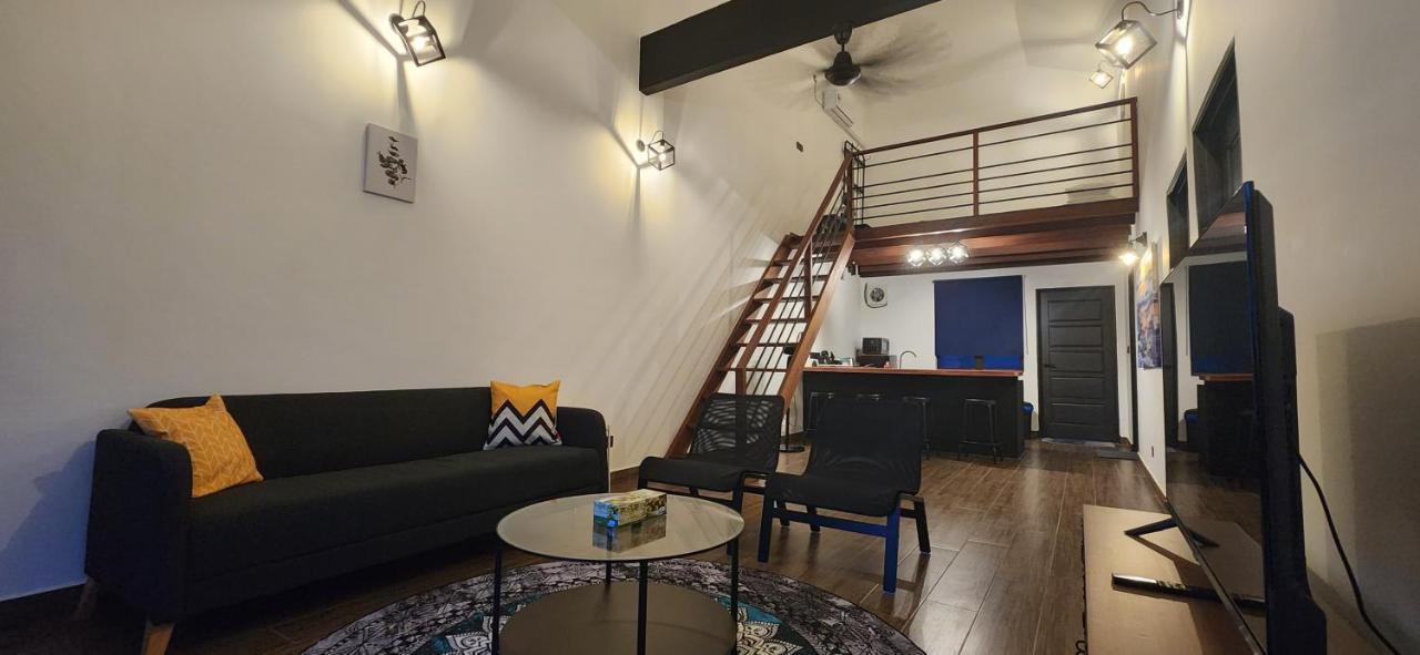 Kamalia Villas Kampung Penarik Luaran gambar