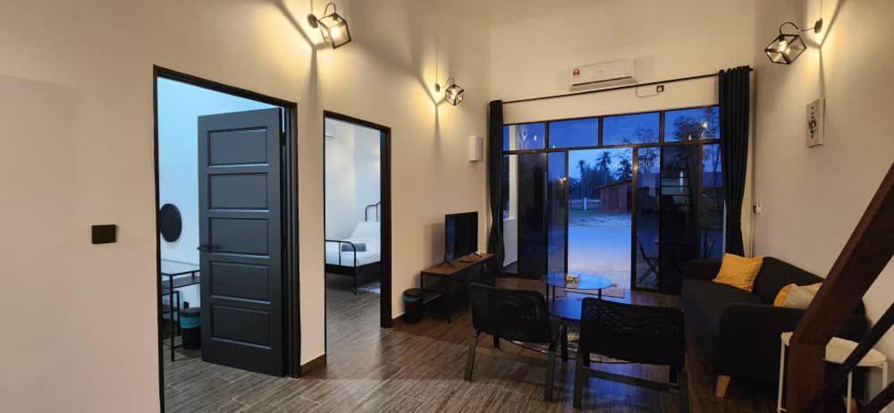 Kamalia Villas Kampung Penarik Luaran gambar