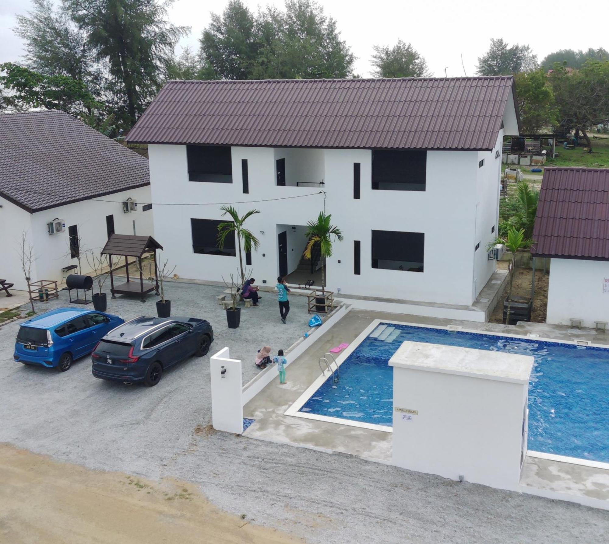 Kamalia Villas Kampung Penarik Luaran gambar